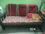 Sofa set 4 yrs old 3+2 chairs