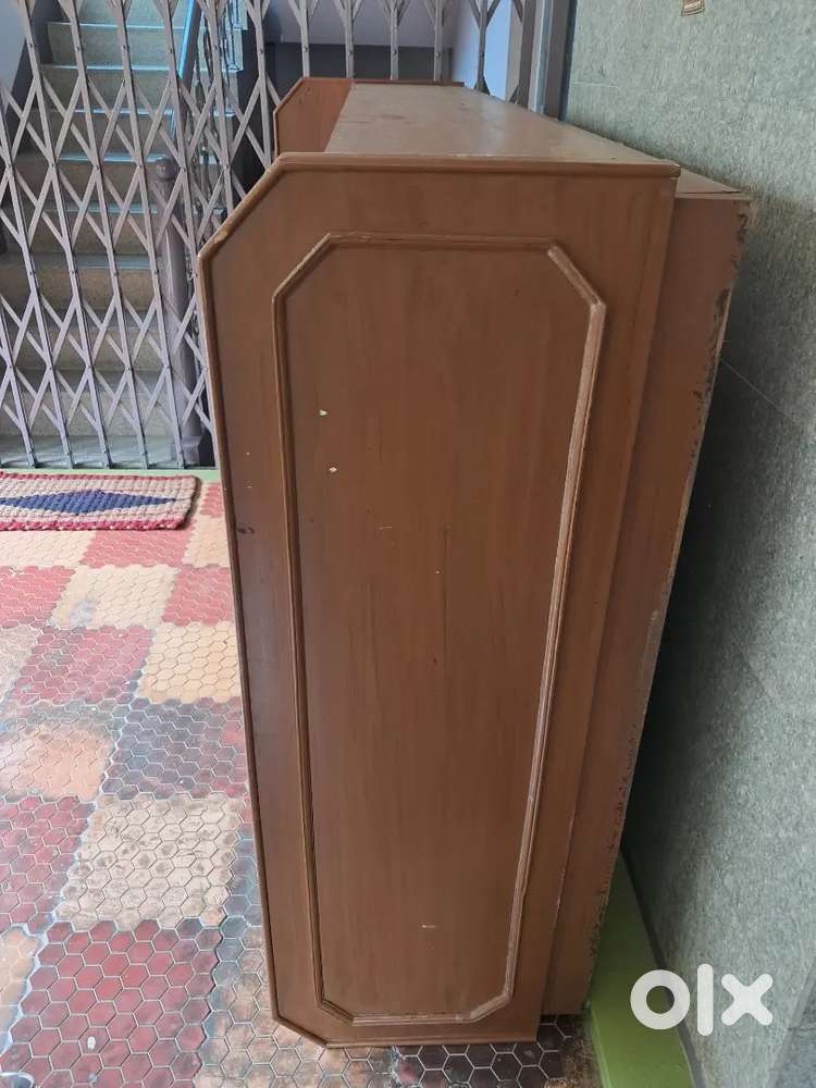 Cort and drawer