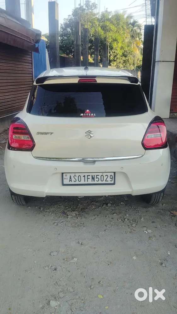 Maruti Suzuki Swift 2023 Petrol 31000 Km Driven