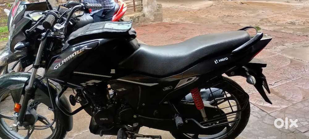 Hero glamour xtech model brand new condition showroom track