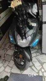 Yamaha Ray zr