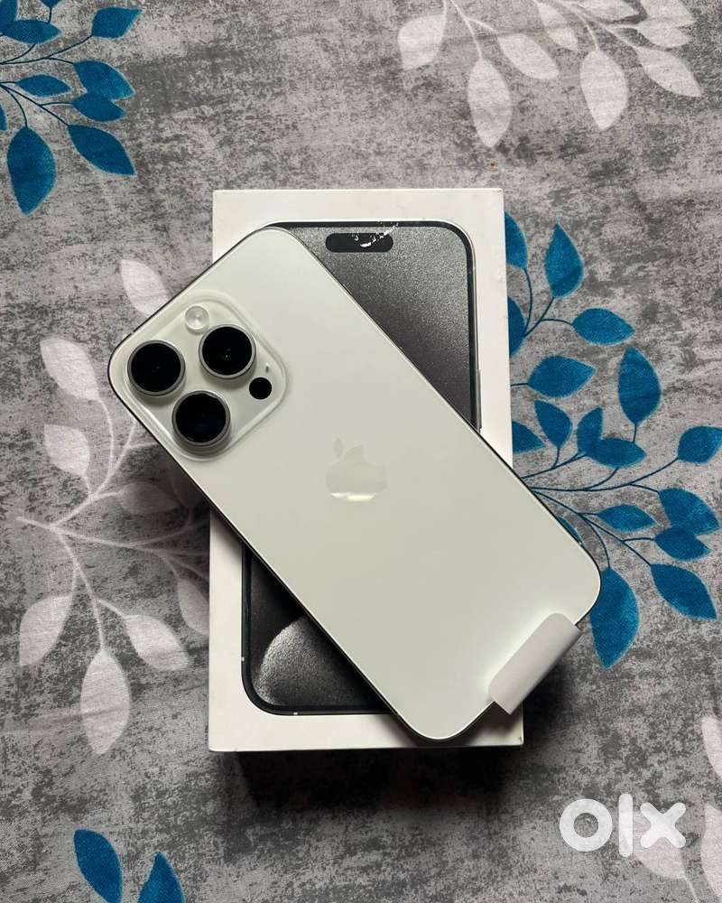 Selling My iPhone 15 Pro Used Like New , 98% Battery , Variant 128 GB.