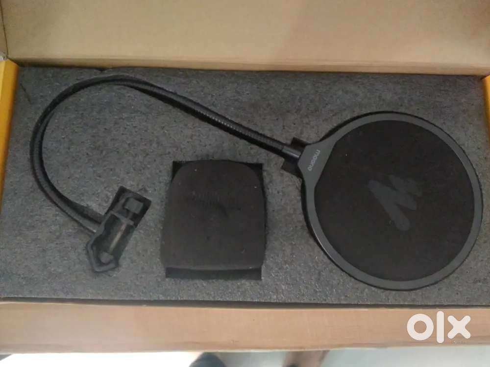 Maono Condenser Podcasting Microphone kit