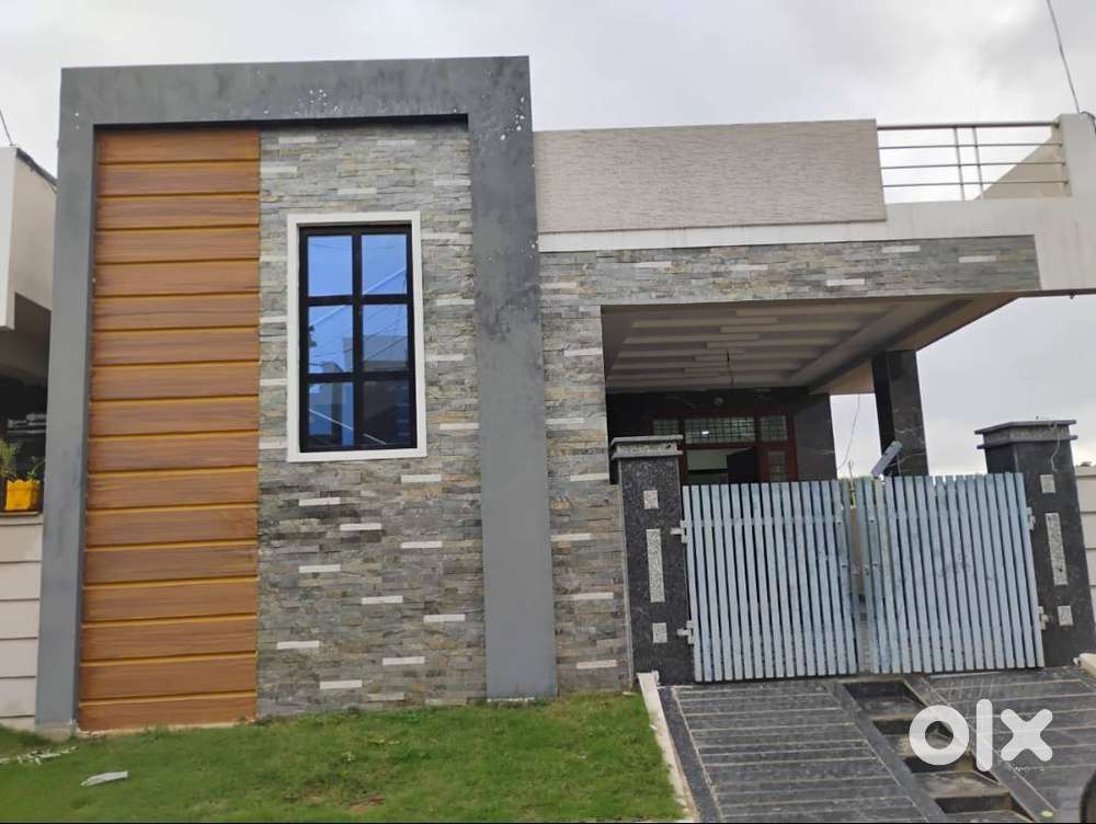 East facing Ready to move independent house for sale