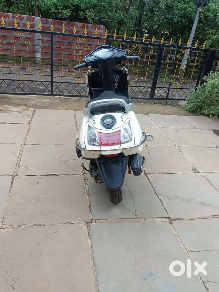 TVS jupiter