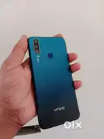 Vivo y15 4g h 3gb 64gb in very good condition no scratch no problem