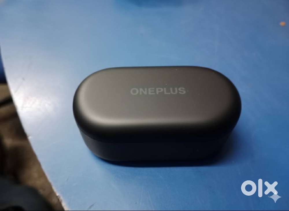 Onplus buds 2 charging case