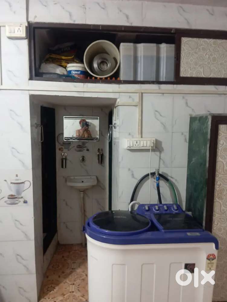 1RK FLAT FOR SALE READY TO MOVE CONDITION