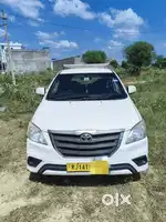 Toyota Innova 2015 Diesel Well Maintained