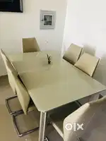 Dining table with 6 chair