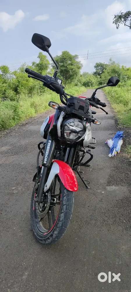 Bajaj cng bike