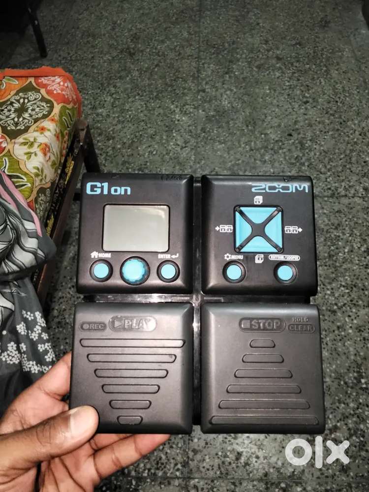 G1ON ZOOM mint condition