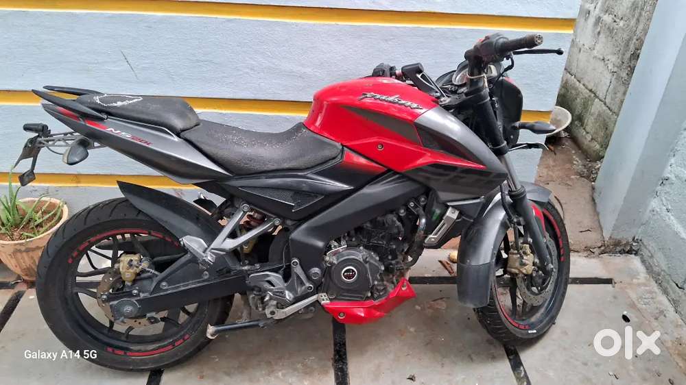 Ns200 bs4  very very best condition