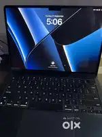 Macbook M2 air 8/256