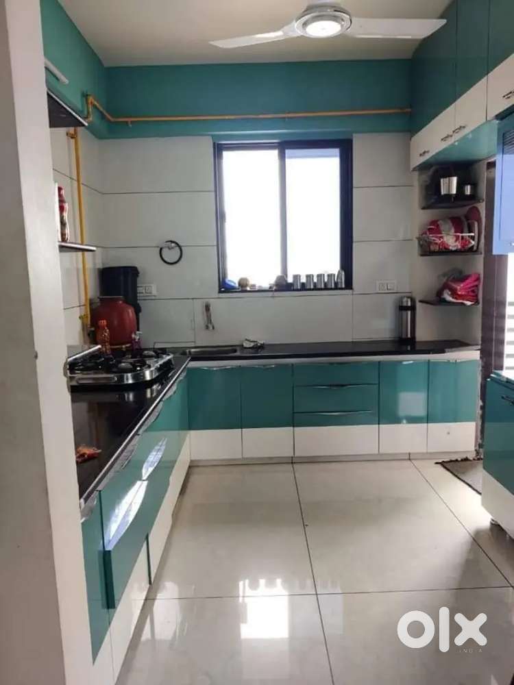 Homes in wooden furniture work only labour se