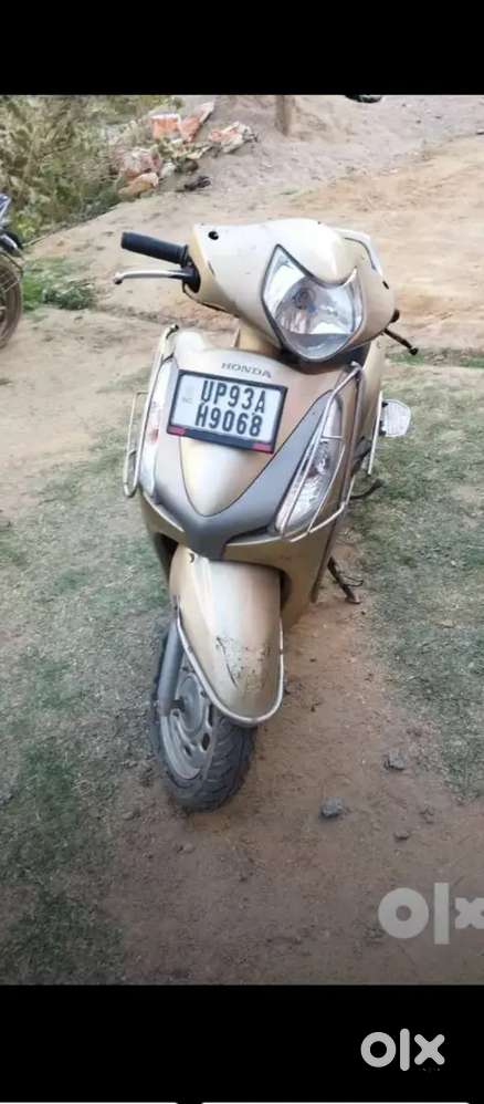 Sahi hai dushri leni hai