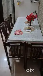 6 seater dining table with toughened glass