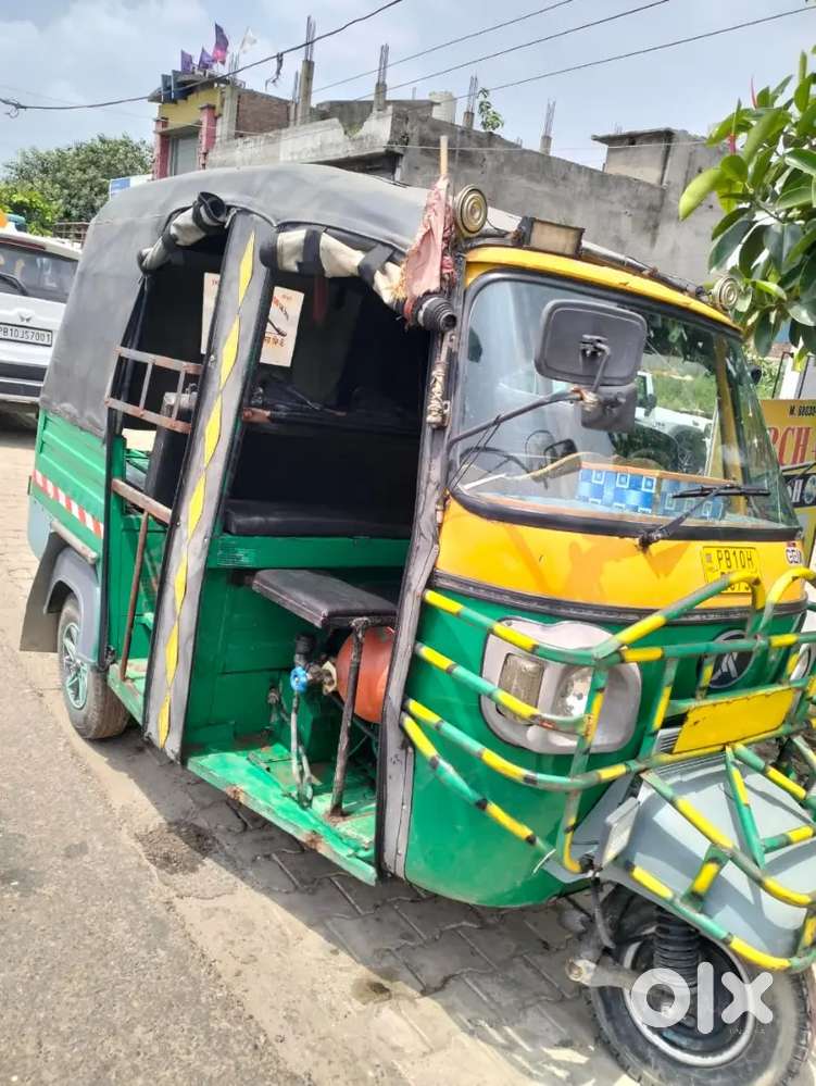 Atul cng auto good condition