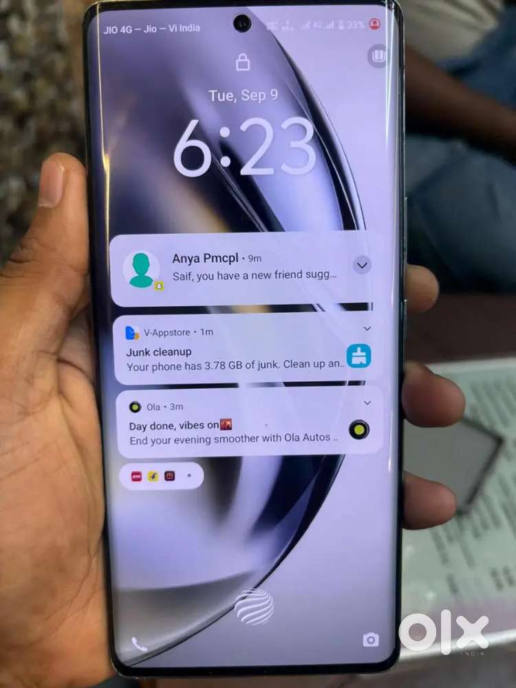 Vivo V30e 8+8gb ram 256 rom 1.2 year old