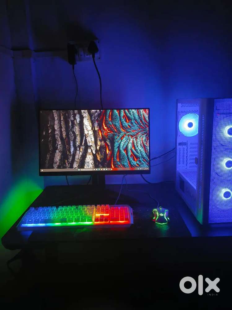 Full gaming PC(without monitor), purchased in 2024