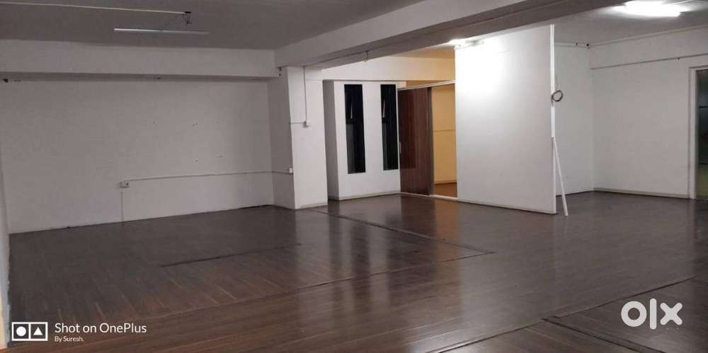 2200 Sqft Semi Furnished Office On Rent Kapil Malhar Building, Baner