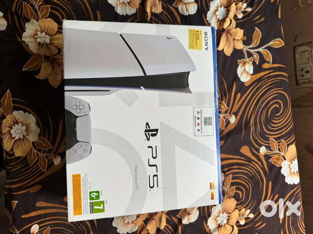 PS5 Disc Edition Under Warranty