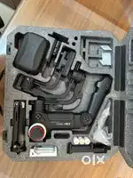 ZHIYUN CRANE 3 LAB