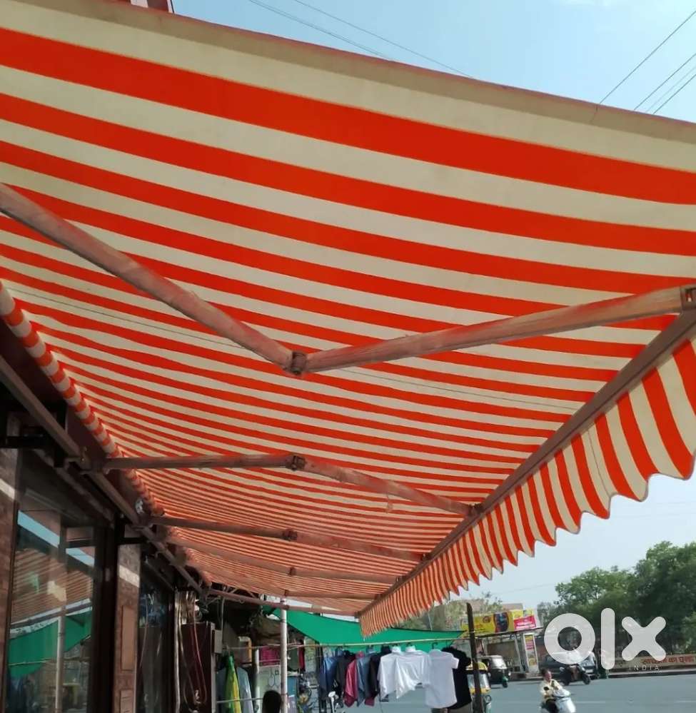 Canopy shop shades