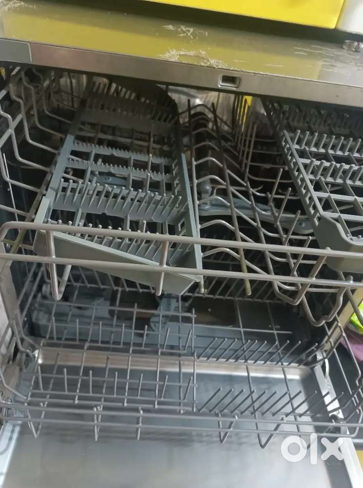 Dish Washer