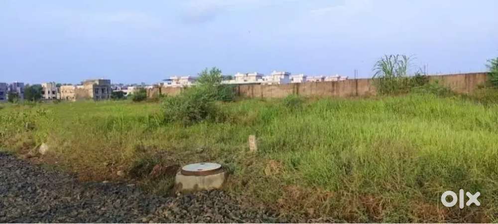 Residential plot Sale in gated society