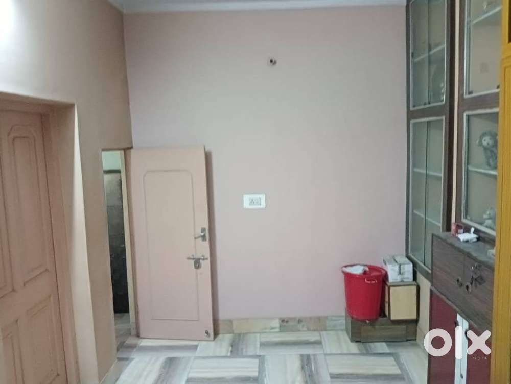 3BHK Portion House Available For Rent In CHB