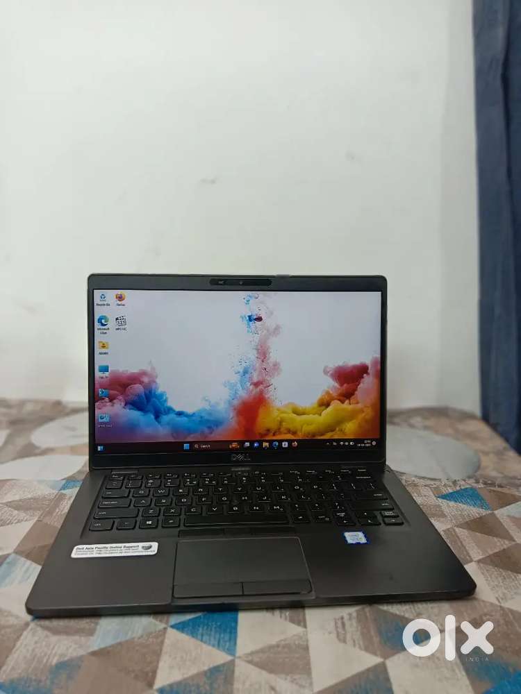 Dell 5400 Laptop