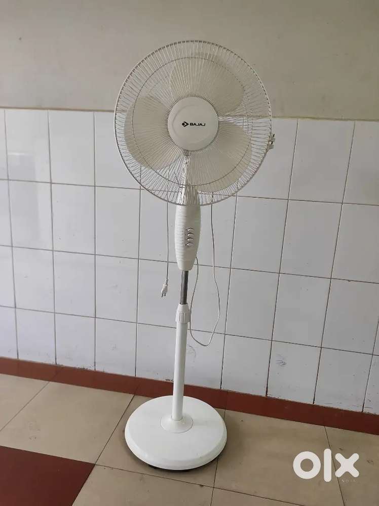 Bajaj Esteem 400 MM Pedestal Fan