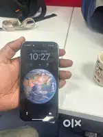 Iphone 16 new 1 month old
