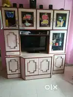 Show case cupboard