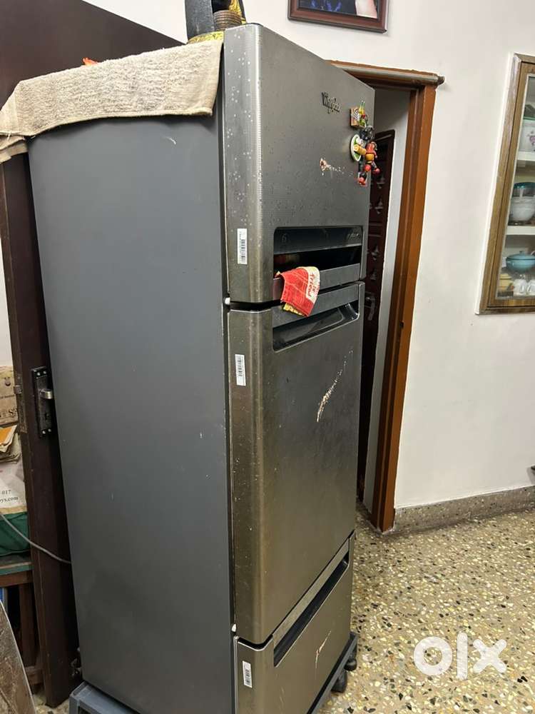 Refrigerator - Whirlpool Protton 300 Litres
