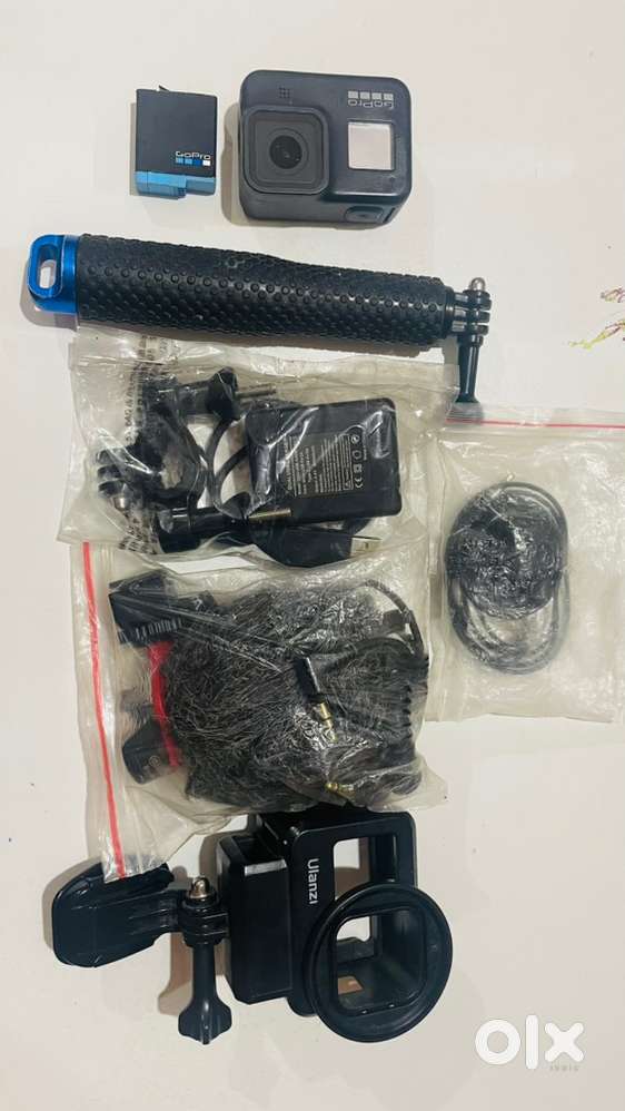 GoPro HERO8 Black – Like New  Full Vlogging Kit  4K Action Camera