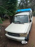 Toyota Qualis 2000 Diesel 70000 Km Driven