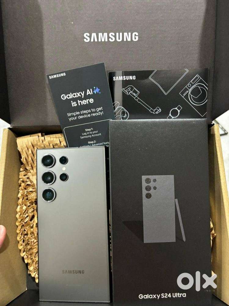 Selling Samsung S24 Ultra, Less Used, Mint Condition,12/256GB Variant.