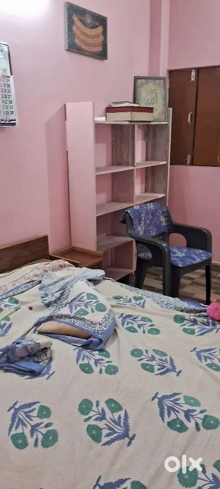 One independent room for muslim girls students with cooler, and bed