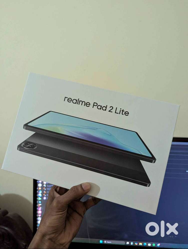 Realme Pad 2 lite 2 months old, Mint condition