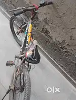 Bycycle  new leni hai