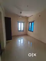 ഉദയംപേരൂർ മെയിൻ റോഡ് 300 മീറ്റർ 2 ബെഡ്‌റൂം  വീട് വാടകക്ക്