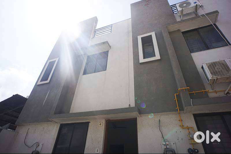 2 BHK Vadiya Row House For Sell in Indroda