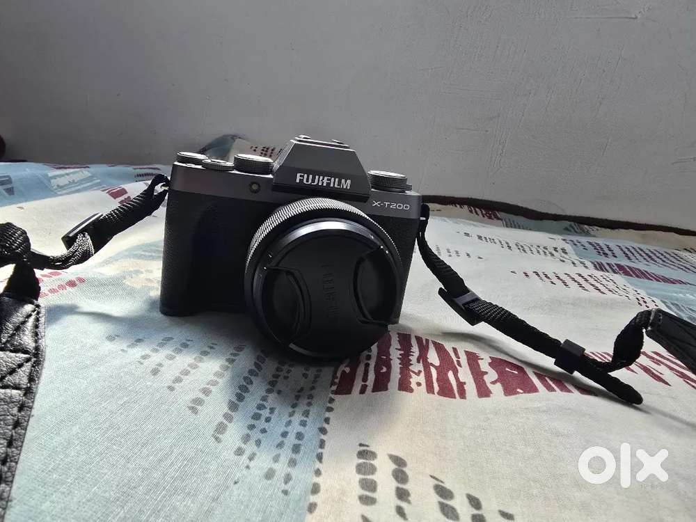 Fujifilm xt200