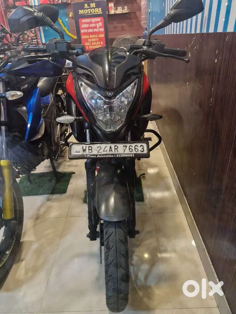 Less driven bajaj ns 160