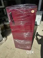 I'd7 lg meroon colour single door fridge with stabilizer 170 ltr