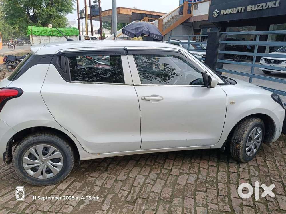 Maruti Suzuki Swift 2020 Petrol 35000 Km Driven