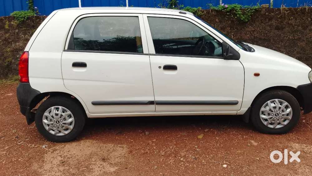 Well maintained single owner. Genuine buyer transfer of ownership only