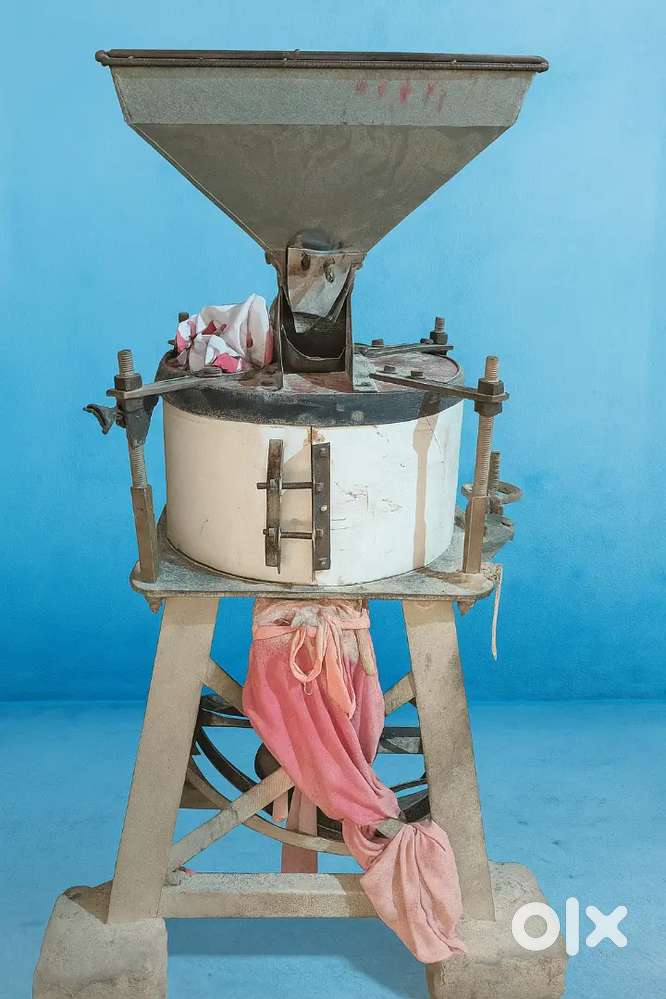 Aata Chakki, Flour Mill Machine